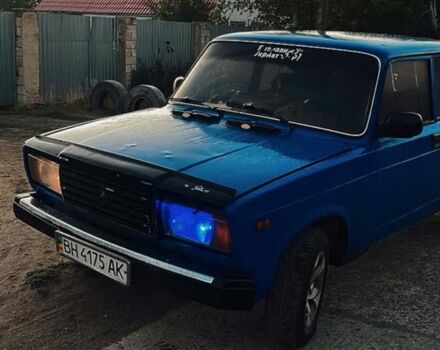 Синий ВАЗ 2107, объемом двигателя 1.6 л и пробегом 300 тыс. км за 1000 $, фото 1 на Automoto.ua