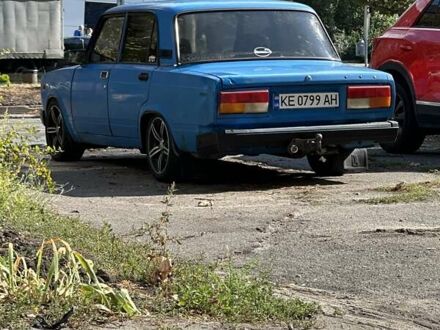 ВАЗ 2107 1986 у Дніпро (Дніпропетровську) на Automoto.ua Синій ВАЗ 2107, об'ємом двигуна 1.29 л та пробігом 100 тис. км за 1650 $, фото 1 на Automoto.ua