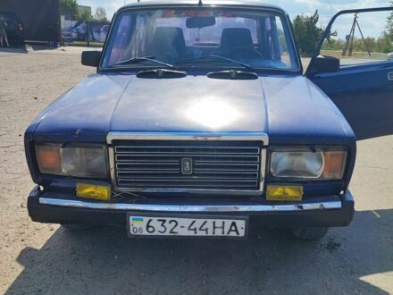 ВАЗ 2107 1986 в Новониколаевке на Automoto.ua Синий ВАЗ 2107, объемом двигателя 0 л и пробегом 111 тыс. км за 509 $, фото 1 на Automoto.ua