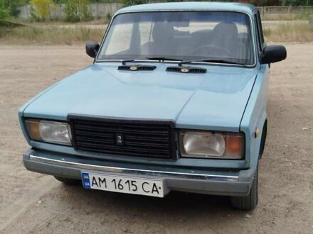 ВАЗ 2107 1987 у Житомирі на Automoto.ua Синій ВАЗ 2107, об'ємом двигуна 1.3 л та пробігом 111 тис. км за 800 $, фото 1 на Automoto.ua