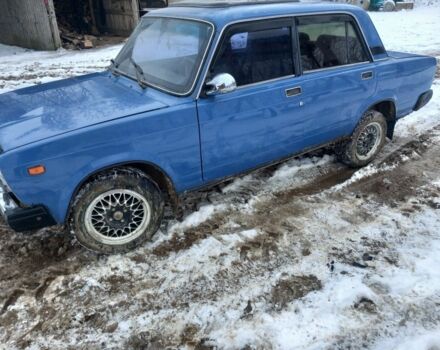 Синий ВАЗ 2107, объемом двигателя 1 л и пробегом 1000 тыс. км за 800 $, фото 1 на Automoto.ua