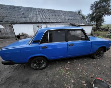 Синий ВАЗ 2107, объемом двигателя 1.3 л и пробегом 90 тыс. км за 601 $, фото 1 на Automoto.ua
