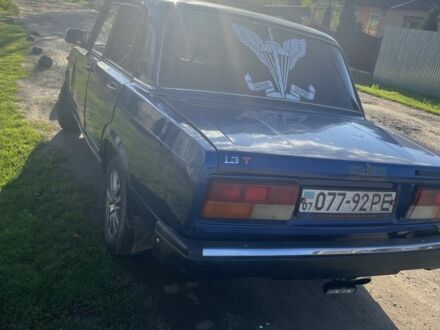ВАЗ 2107 1989 у Сваляве на Automoto.ua Синій ВАЗ 2107, об'ємом двигуна 1.3 л та пробігом 3 тис. км за 900 $, фото 1 на Automoto.ua