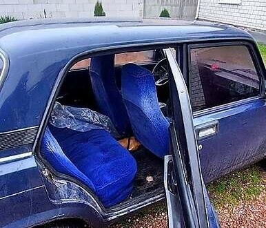 Синий ВАЗ 2107, объемом двигателя 1.5 л и пробегом 100 тыс. км за 1000 $, фото 1 на Automoto.ua