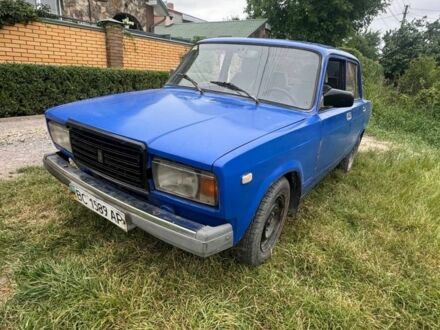 ВАЗ 2107 1990 у Львові на Automoto.ua Синій ВАЗ 2107, об'ємом двигуна 1.5 л та пробігом 100 тис. км за 361 $, фото 1 на Automoto.ua