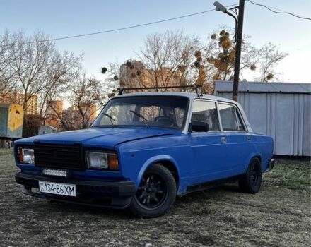 Синий ВАЗ 2107, объемом двигателя 1.6 л и пробегом 100 тыс. км за 1800 $, фото 1 на Automoto.ua