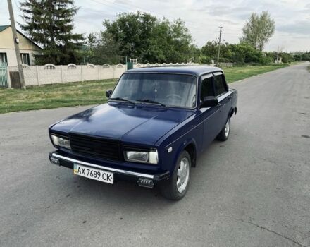 Синий ВАЗ 2107, объемом двигателя 1.8 л и пробегом 250 тыс. км за 899 $, фото 1 на Automoto.ua