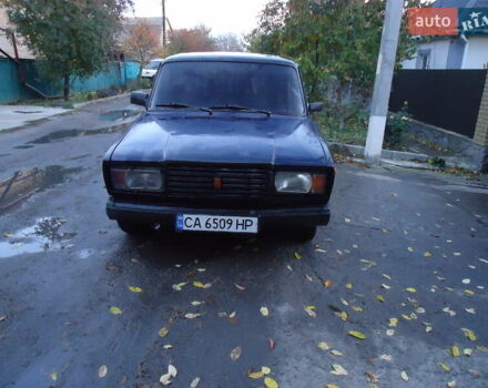 ВАЗ 2107 1991 в Умани на Automoto.ua Синий ВАЗ 2107, объемом двигателя 1.45 л и пробегом 120 тыс. км за 600 $, фото 1 на Automoto.ua