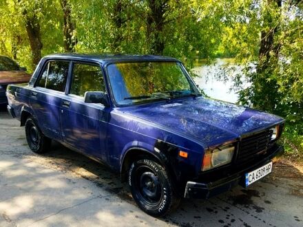 ВАЗ 2107 1991 в Умани на Automoto.ua Синий ВАЗ 2107, объемом двигателя 1.5 л и пробегом 140 тыс. км за 540 $, фото 1 на Automoto.ua