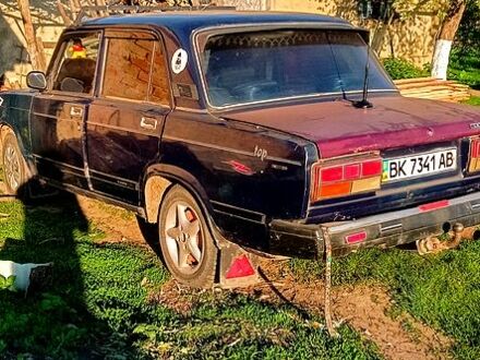 ВАЗ 2107 1991 в Дубно на Automoto.ua Синий ВАЗ 2107, объемом двигателя 15 л и пробегом 0 тыс. км за 600 $, фото 1 на Automoto.ua