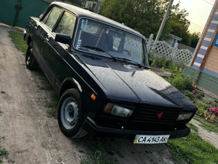 ВАЗ 2107 1992 в Золотоноше на Automoto.ua Синий ВАЗ 2107, объемом двигателя 1.5 л и пробегом 1 тыс. км за 557 $, фото 1 на Automoto.ua