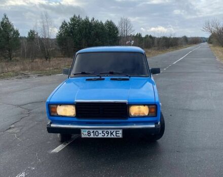 Синий ВАЗ 2107, объемом двигателя 1 л и пробегом 300 тыс. км за 994 $, фото 1 на Automoto.ua