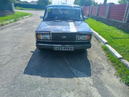ВАЗ 2107 1993 в Тетиеве на Automoto.ua Синий ВАЗ 2107, объемом двигателя 0 л и пробегом 1000 тыс. км за 500 $, фото 1 на Automoto.ua