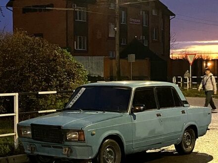 Синий ВАЗ 2107, объемом двигателя 1.5 л и пробегом 300 тыс. км за 380 $, фото 1 на Automoto.ua