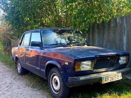 Синий ВАЗ 2107, объемом двигателя 15 л и пробегом 94 тыс. км за 400 $, фото 1 на Automoto.ua
