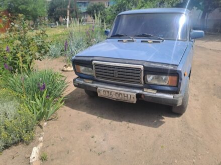ВАЗ 2107 1995 в Снигиревке на Automoto.ua Синий ВАЗ 2107, объемом двигателя 0 л и пробегом 59 тыс. км за 604 $, фото 1 на Automoto.ua