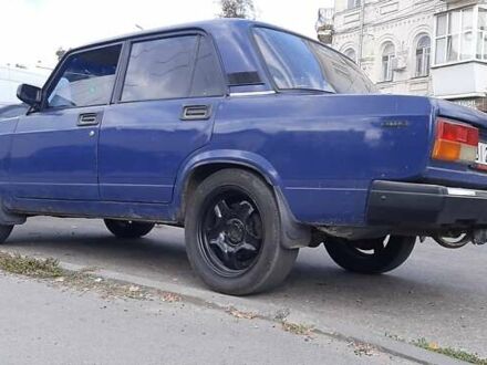 ВАЗ 2107 1998 у Полтаві на Automoto.ua Синій ВАЗ 2107, об'ємом двигуна 1.5 л та пробігом 125 тис. км за 1700 $, фото 1 на Automoto.ua