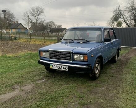 Синий ВАЗ 2107, объемом двигателя 1.5 л и пробегом 250 тыс. км за 650 $, фото 1 на Automoto.ua