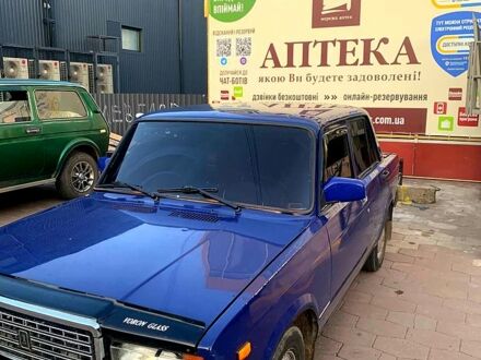 ВАЗ 2107 1999 в Баштанке на Automoto.ua Синий ВАЗ 2107, объемом двигателя 1.3 л и пробегом 56 тыс. км за 1100 $, фото 1 на Automoto.ua