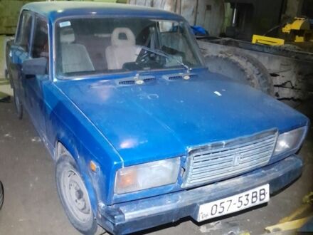 ВАЗ 2107 1999 в Луцке на Automoto.ua Синий ВАЗ 2107, объемом двигателя 0 л и пробегом 80 тыс. км за 720 $, фото 1 на Automoto.ua
