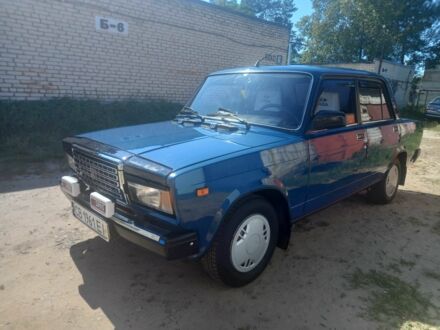 ВАЗ 2107 2001 у Чернігові на Automoto.ua Синій ВАЗ 2107, об'ємом двигуна 1.5 л та пробігом 41 тис. км за 2750 $, фото 1 на Automoto.ua