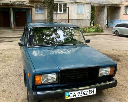 Синий ВАЗ 2107, объемом двигателя 1.5 л и пробегом 300 тыс. км за 950 $, фото 1 на Automoto.ua