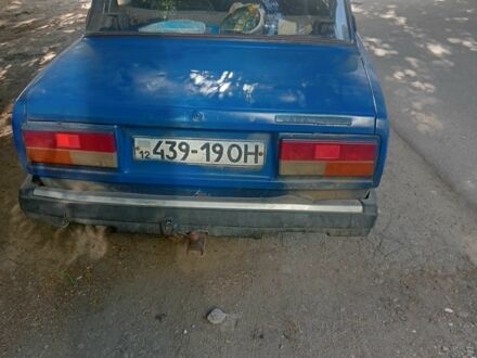 ВАЗ 2107 2001 у Кропивницькому (Кіровограді) на Automoto.ua Синій ВАЗ 2107, об'ємом двигуна 1.5 л та пробігом 2 тис. км за 361 $, фото 1 на Automoto.ua