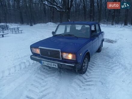 Синий ВАЗ 2107, объемом двигателя 1.45 л и пробегом 200 тыс. км за 750 $, фото 1 на Automoto.ua