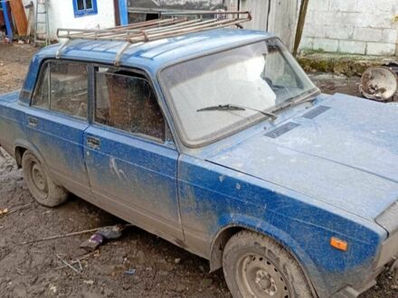 Синій ВАЗ 2107, об'ємом двигуна 1.6 л та пробігом 300 тис. км за 277 $, фото 1 на Automoto.ua