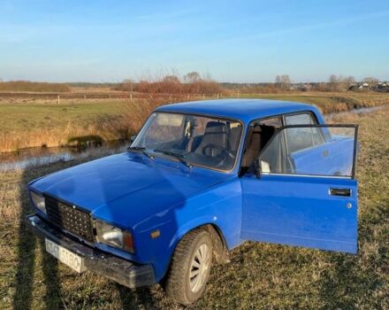 Синій ВАЗ 2107, об'ємом двигуна 1.3 л та пробігом 150 тис. км за 720 $, фото 1 на Automoto.ua