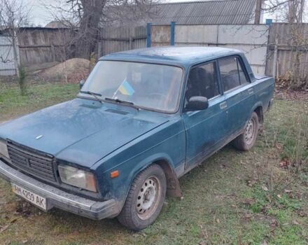 Синий ВАЗ 2107, объемом двигателя 1.5 л и пробегом 300 тыс. км за 600 $, фото 1 на Automoto.ua
