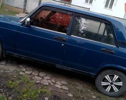 Синий ВАЗ 2107, объемом двигателя 1.5 л и пробегом 100 тыс. км за 1200 $, фото 1 на Automoto.ua
