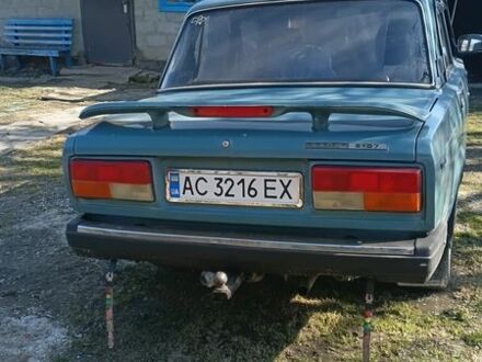 Синий ВАЗ 2107, объемом двигателя 1.57 л и пробегом 100 тыс. км за 1000 $, фото 1 на Automoto.ua