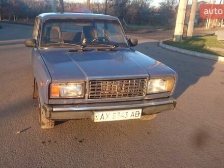 ВАЗ 2107 2003 в Славянске на Automoto.ua Синий ВАЗ 2107, объемом двигателя 1.45 л и пробегом 145 тыс. км за 723 $, фото 1 на Automoto.ua
