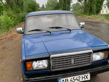 ВАЗ 2107 2004 у Вінниці на Automoto.ua Синій ВАЗ 2107, об'ємом двигуна 1.5 л та пробігом 66 тис. км за 933 $, фото 1 на Automoto.ua