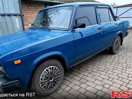 Синий ВАЗ 2107, объемом двигателя 1.5 л и пробегом 147 тыс. км за 1400 $, фото 1 на Automoto.ua