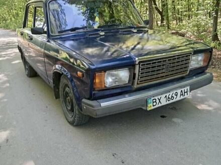 Синий ВАЗ 2107, объемом двигателя 1.5 л и пробегом 213 тыс. км за 440 $, фото 1 на Automoto.ua
