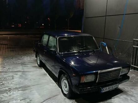 ВАЗ 2107 2004 в Киеве на Automoto.ua Синий ВАЗ 2107, объемом двигателя 1.5 л и пробегом 85 тыс. км за 1200 $, фото 1 на Automoto.ua