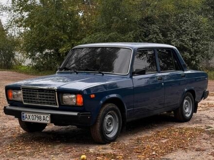 Синий ВАЗ 2107, объемом двигателя 1.45 л и пробегом 120 тыс. км за 2350 $, фото 1 на Automoto.ua