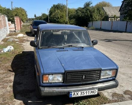 Синій ВАЗ 2107, об'ємом двигуна 1.5 л та пробігом 180 тис. км за 1250 $, фото 1 на Automoto.ua