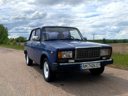 ВАЗ 2107 2004 в Хорошеве (Володарск-Волынском) на Automoto.ua Синий ВАЗ 2107, объемом двигателя 1.5 л и пробегом 163 тыс. км за 950 $, фото 1 на Automoto.ua