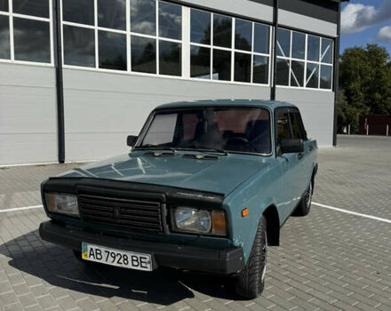 Синий ВАЗ 2107, объемом двигателя 1.45 л и пробегом 300 тыс. км за 1350 $, фото 1 на Automoto.ua