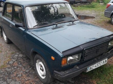 ВАЗ 2107 2004 у Ківерці на Automoto.ua Синій ВАЗ 2107, об'ємом двигуна 0 л та пробігом 8 тис. км за 450 $, фото 1 на Automoto.ua