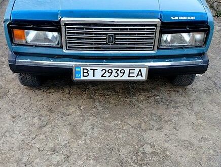 ВАЗ 2107 2004 у Великой Александровке на Automoto.ua Синій ВАЗ 2107, об'ємом двигуна 16 л та пробігом 39 тис. км за 1200 $, фото 1 на Automoto.ua