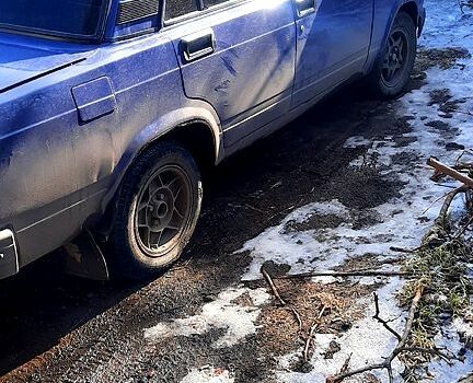 Синий ВАЗ 2107, объемом двигателя 1.5 л и пробегом 112 тыс. км за 1350 $, фото 1 на Automoto.ua