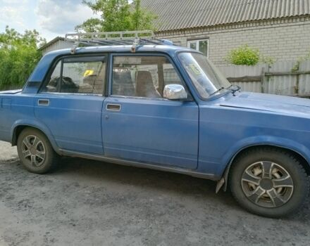 Синий ВАЗ 2107, объемом двигателя 1.5 л и пробегом 150 тыс. км за 590 $, фото 1 на Automoto.ua