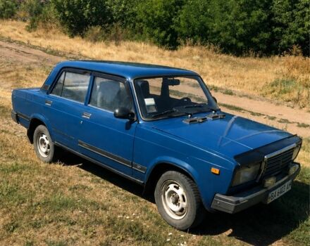 Синий ВАЗ 2107, объемом двигателя 0 л и пробегом 300 тыс. км за 615 $, фото 1 на Automoto.ua