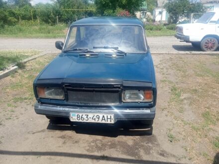 Синий ВАЗ 2107, объемом двигателя 0 л и пробегом 100 тыс. км за 380 $, фото 1 на Automoto.ua
