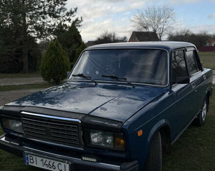 Синий ВАЗ 2107, объемом двигателя 1.5 л и пробегом 196 тыс. км за 1400 $, фото 1 на Automoto.ua