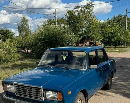 Синий ВАЗ 2107, объемом двигателя 1.45 л и пробегом 100 тыс. км за 625 $, фото 1 на Automoto.ua